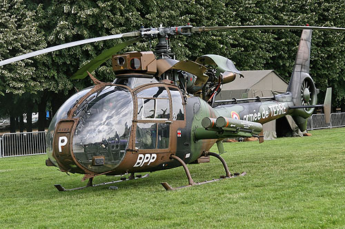 Hélicoptère SA342 Gazelle Armée de Terre (ALAT)