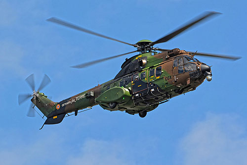 Hélicoptère AS532 Cougar rénové de l'Armée de Terre (ALAT)