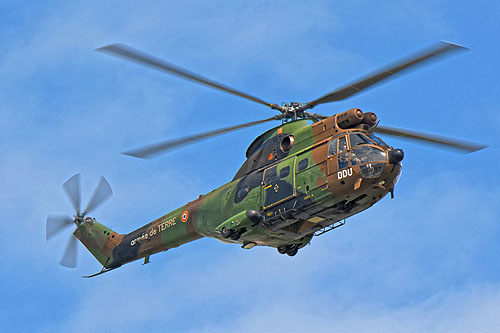 Hélicoptère SA330 Puma de l'Armée de Terre (ALAT)