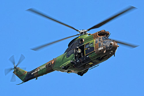 Hélicoptère SA330 Puma de l'Armée de Terre (ALAT)