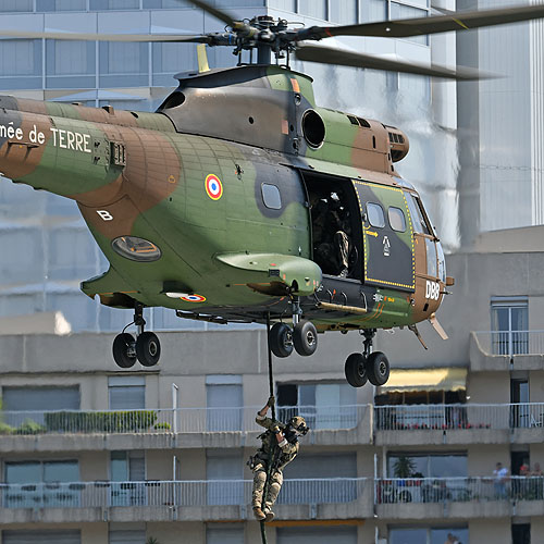 Hélicoptère SA330 Puma de l'ALAT