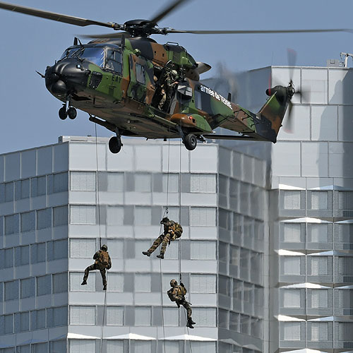 Hélicoptère NH90 Caïman de l'ALAT