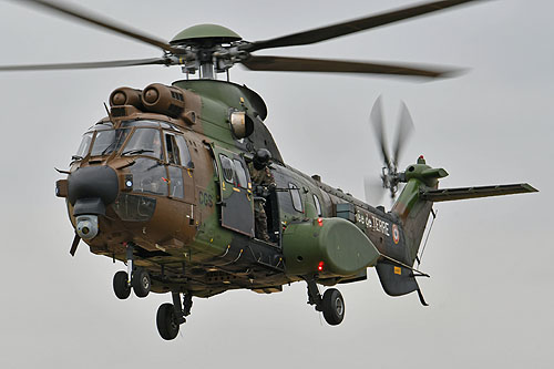 Hélicoptère AS532 Cougar rénové de l'Armée de Terre (ALAT)