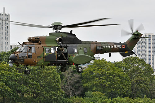 Hélicoptère AS532 Cougar rénové de l'Armée de Terre (ALAT)