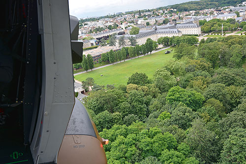 Décollage du Lycée Militaire de Saint-Cyr l'Ecole