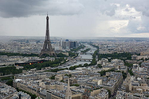 Musée du Quai Branly, Tour Eiffel et la Seine