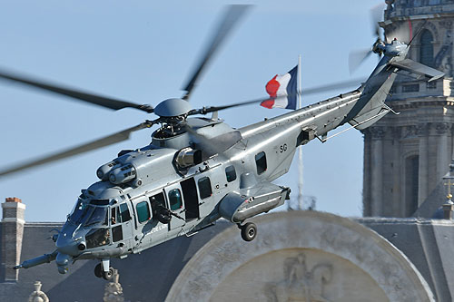 Hélicoptère H225M Caracal de l'Armée de l'Air