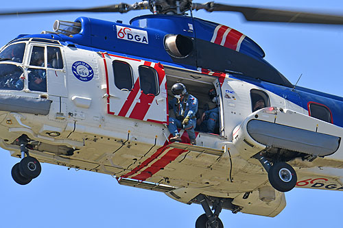 Hélicoptère H225 de la Direction Générale de l'Armement