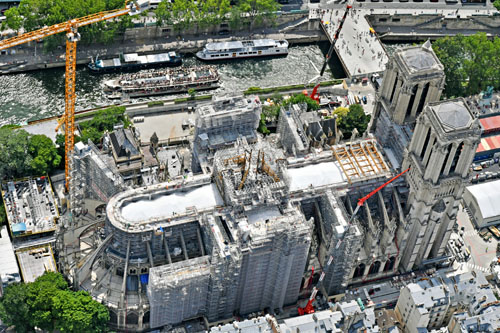 Photo aérienne Notre-Dame de Paris juillet 2023