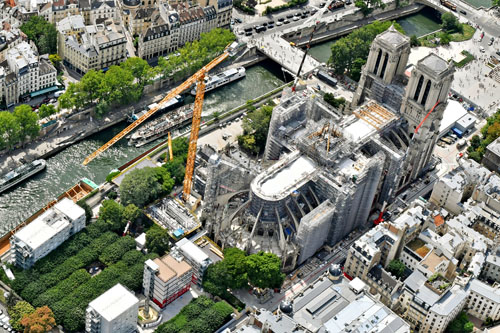 Photo aérienne Notre-Dame de Paris juillet 2023