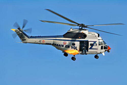 Hélicoptère SA330 Puma DGA France