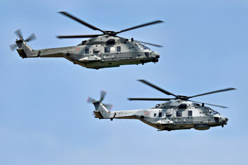 Hélicoptères NH90 Caïman de la Marine française et de la Marine italienne