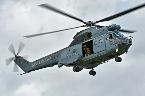 Hélicoptère SA330 Puma Armée Air France