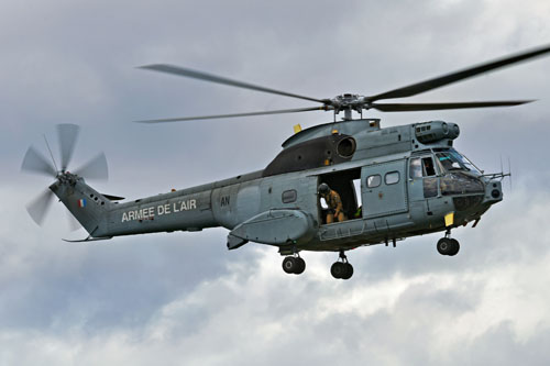 Hélicoptère SA330 Puma Armée Air France