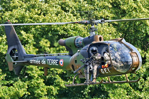 Hélicoptère Gazelle Gatling Armée de Terre ALAT France