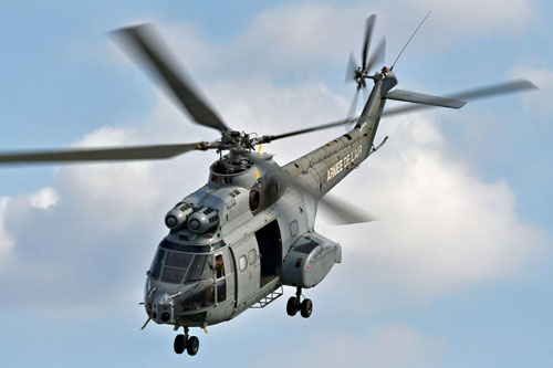Hélicoptère SA330 Puma Armée Air France