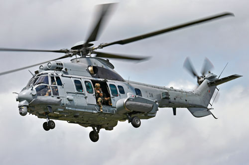 Hélicoptère H225M Caracal Armée Air France