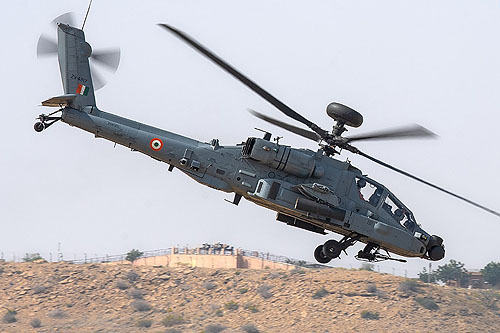 Hélicoptère AH64E Apache Inde