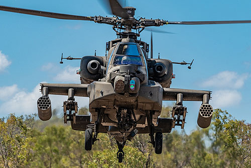 Hélicoptère AH64D Apache de l'armée de Singapour