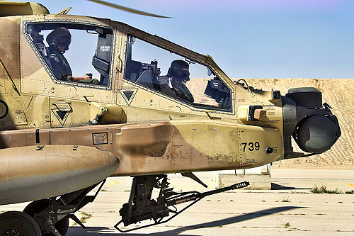 Hélicoptère d'attaque AH64D Apache Sharaf Israel