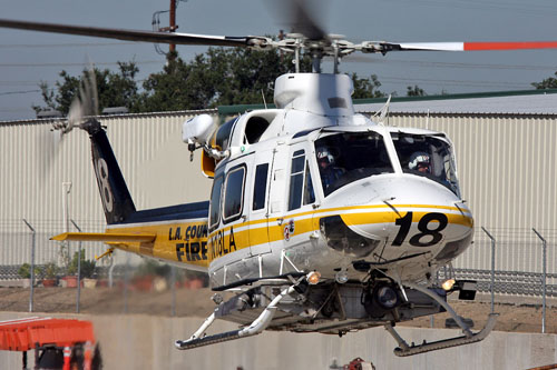 Hélicoptère BELL 412 County of Los Angeles Fire Department