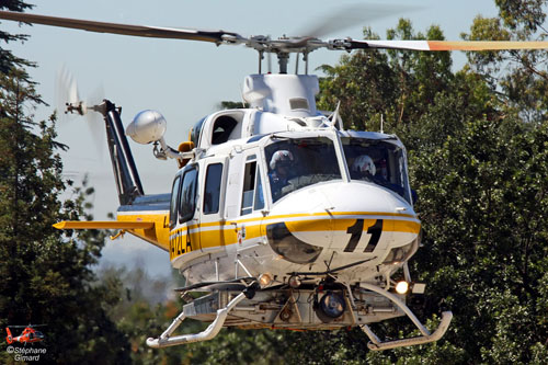 Hélicoptère BELL 412 County of Los Angeles Fire Department