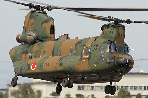 Hélicoptère CH47 Chinook JGSDF