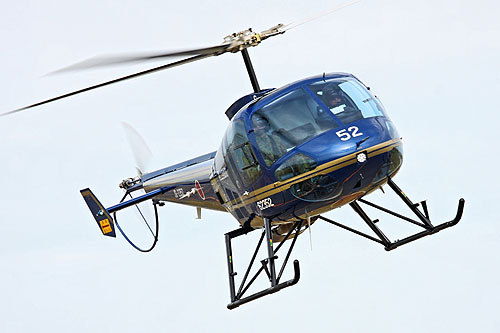 Hélicoptère Enstrom 480 JGSDF