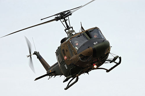 Hélicoptère UH1 Huey JGSDF