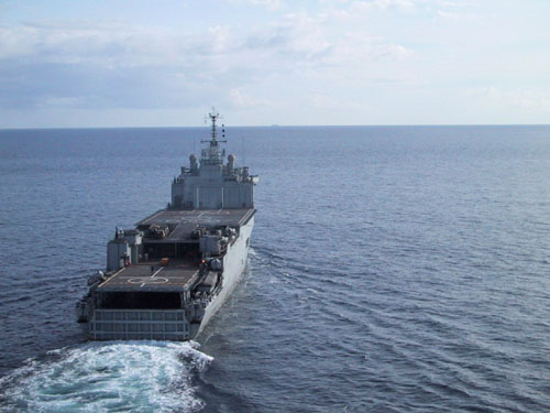 Le TCD Foudre, navire d'assaut amphibie de la Marine Nationale