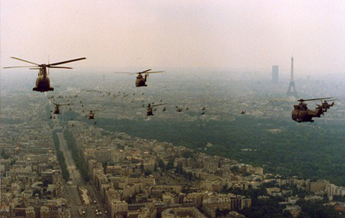 Défilé des hélicoptères lors du 14 juillet 1989