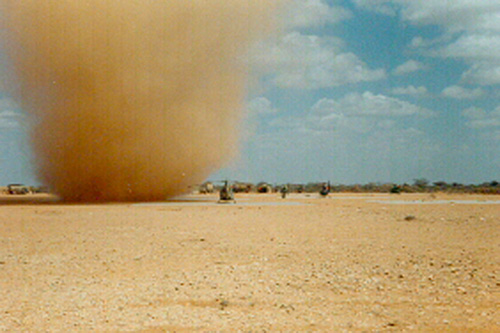 A Hoddur, une mini-tornade appelée 