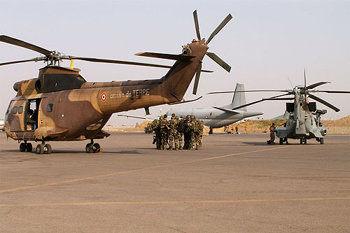 Hélicoptères Caracal et Puma ALAT au Tchad