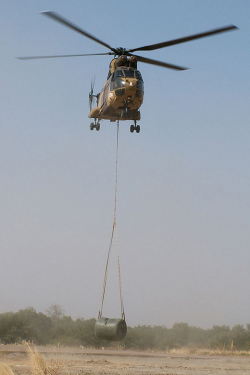 Hélicoptère Puma ALAT au Tchad