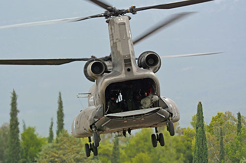 Hélicoptère CH47 Chinook, Hellenic Army Aviation