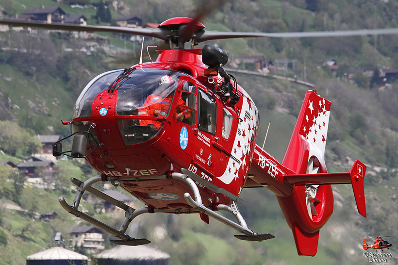 Hélicoptère EC135 Air Zermatt