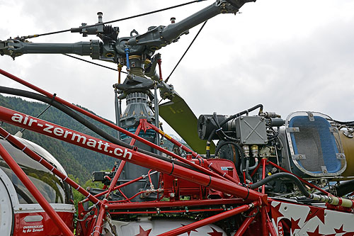 Hélicoptère SA315B Lama HB-XII d'AIR ZERMATT