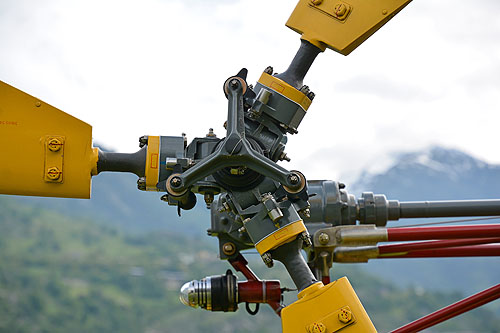 Hélicoptère SA315B Lama HB-XII d'AIR ZERMATT