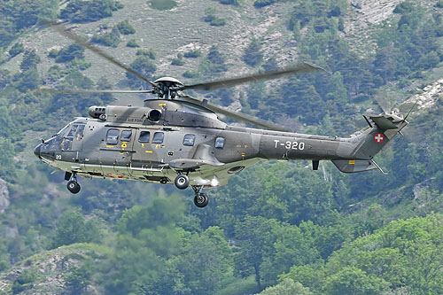 Hélicoptère AS332 M1 SuperPuma de l'armée suisse