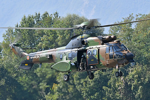 Hélicoptère AS532 Cougar ALAT