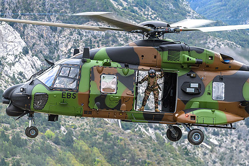 Hélicoptère NH90 EBS Caïman ALAT