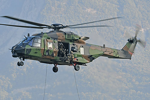 Hélicoptère NH90 Caïman ALAT