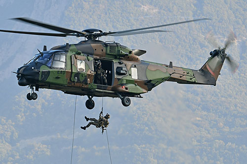 Hélicoptère NH90 Caïman ALAT