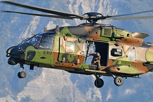 Hélicoptère NH90 Caïman ALAT