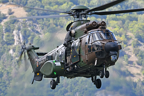 Hélicoptère AS532 Cougar ALAT