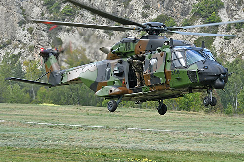 Hélicoptère NH90 Caïman ALAT