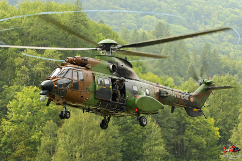 Hélicoptère AS532 Cougar ALAT