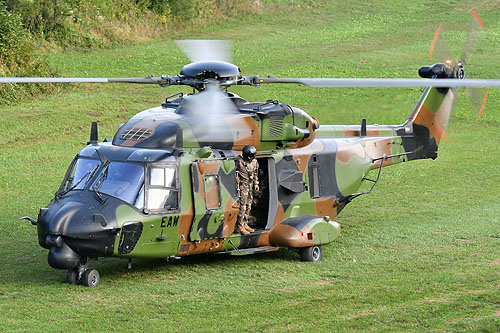 Hélicoptère NH90 Caïman ALAT