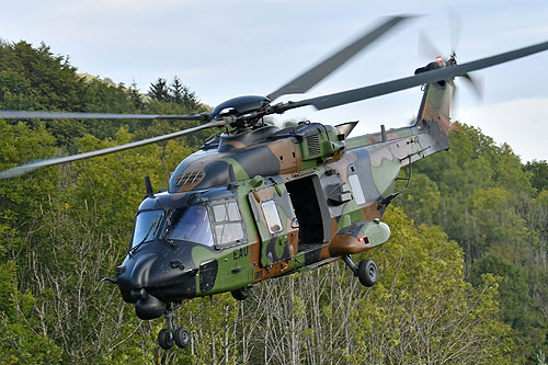 Hélicoptère NH90 Caïman ALAT