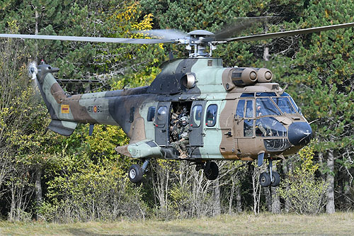 Hélicoptère AS532 Cougar ET601 FAMET